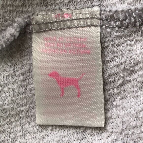 Victorias Secret Pink Logo Sweatshirt With Leopard Print Shoulders Size Small - Picture 13 of 16